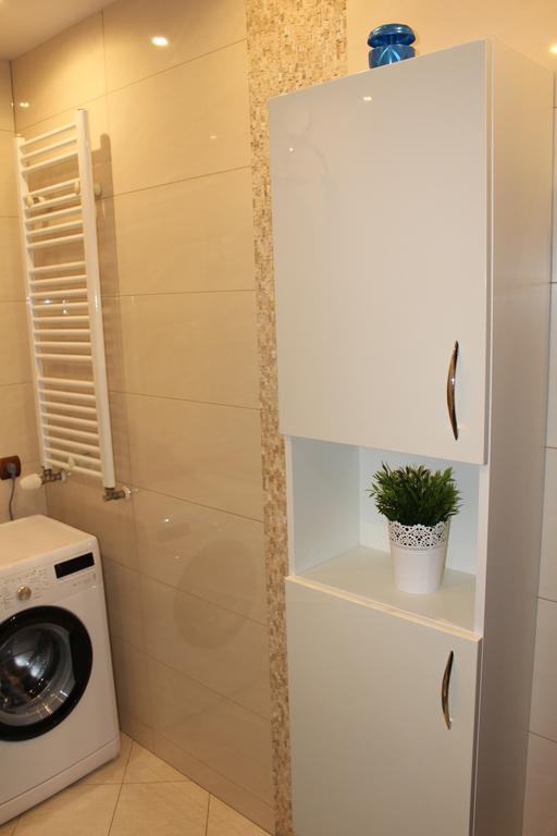 Roberto Apartment